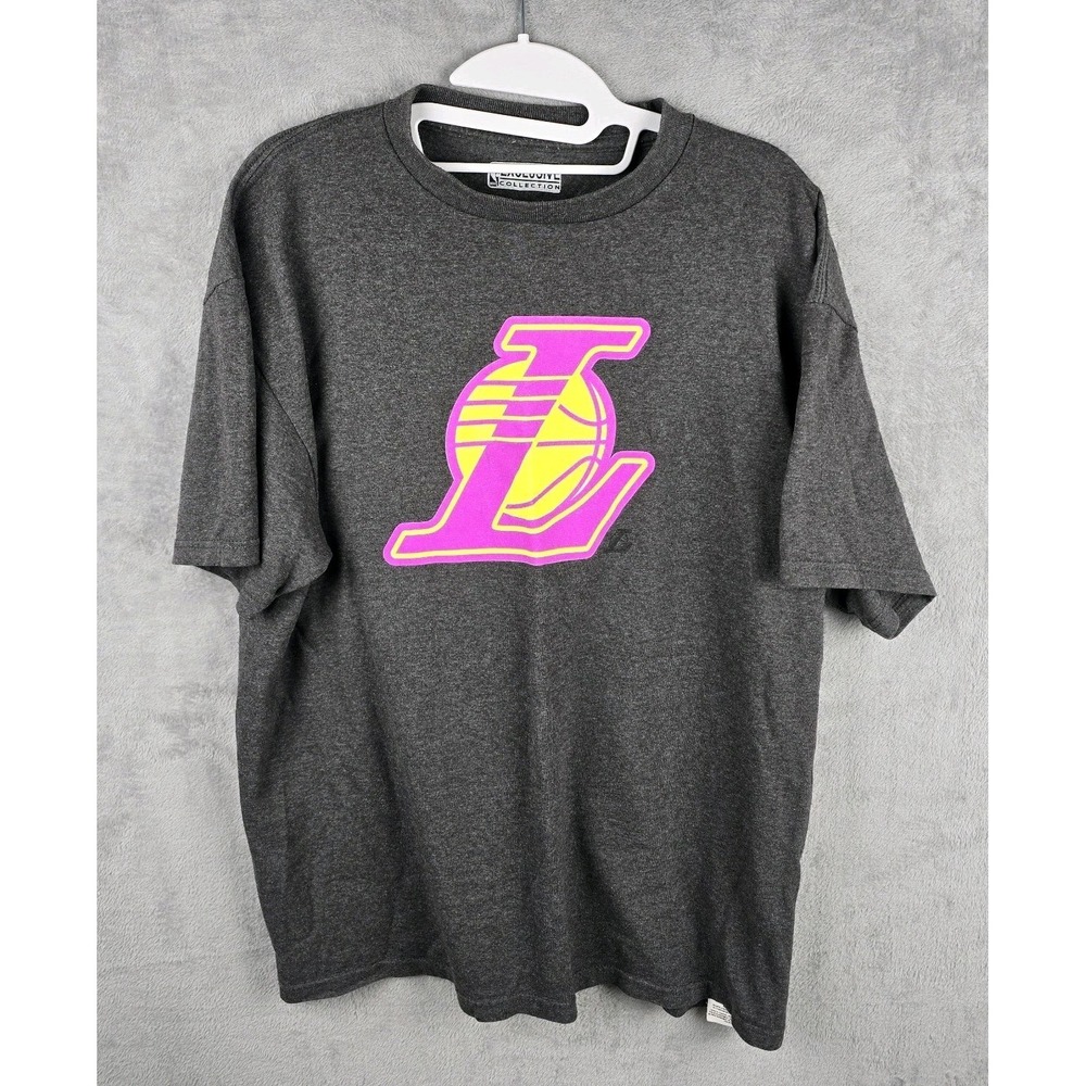 NBA Los Angeles Lakers Exclusive Collection Charcoal Heather Graphic T-Shirt L